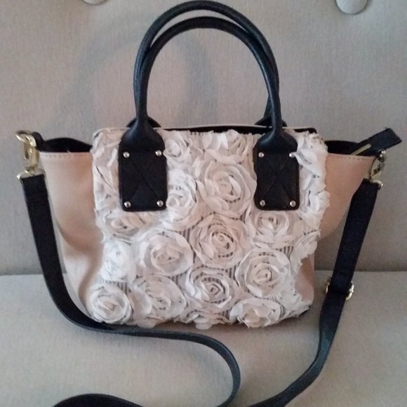 Betsey Johnson Handbags - Vintage Betsey Johnson cream raised roses bag